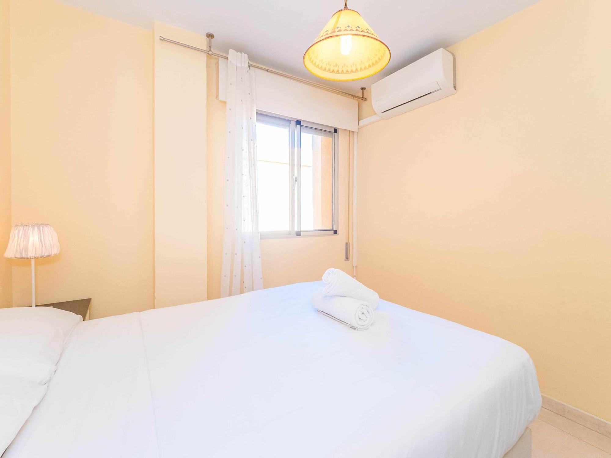 Centrico Apartamento Con Terraza En La Playa Rincón de la Victoria Exteriör bild