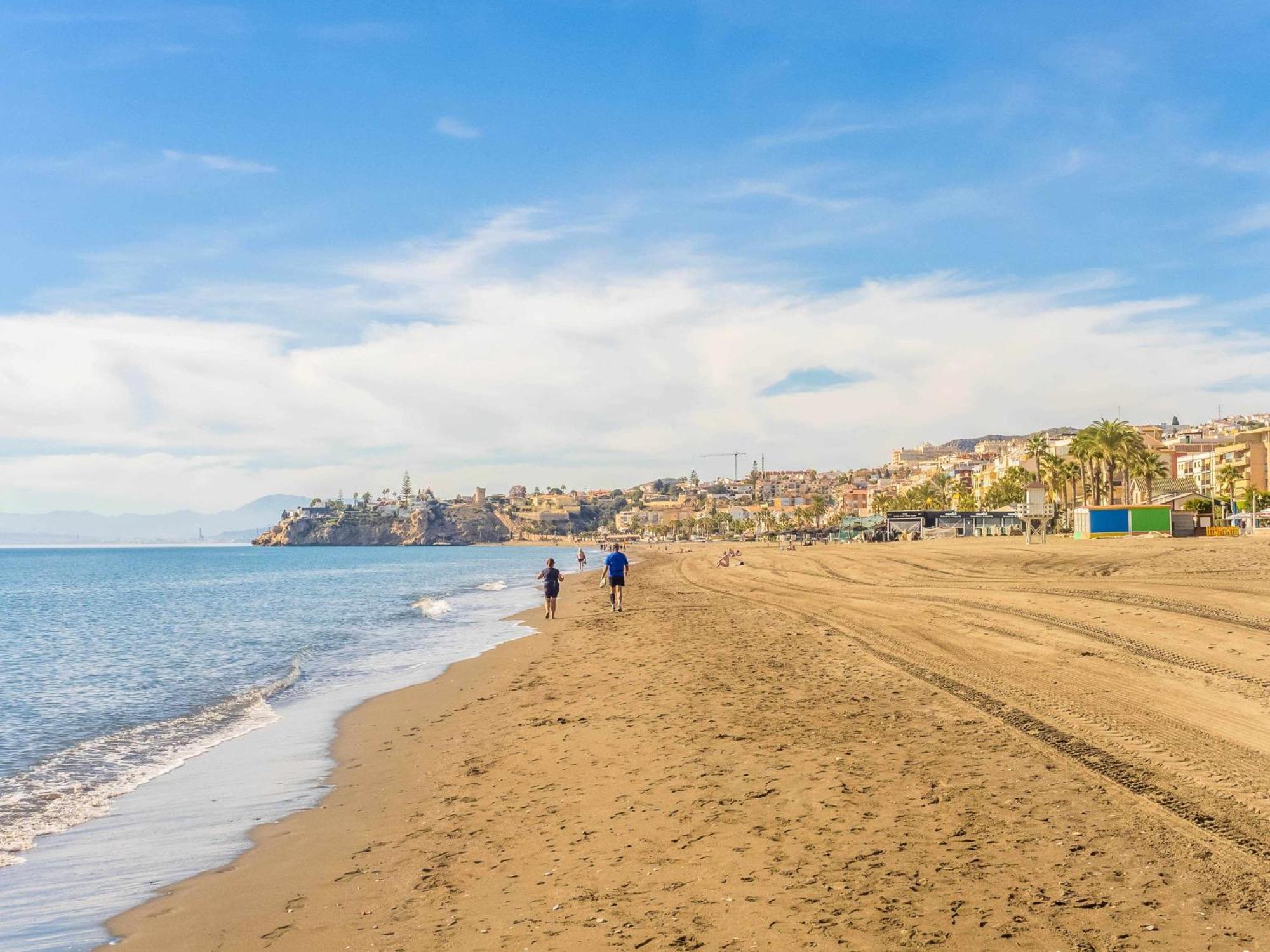 Centrico Apartamento Con Terraza En La Playa Rincón de la Victoria Exteriör bild